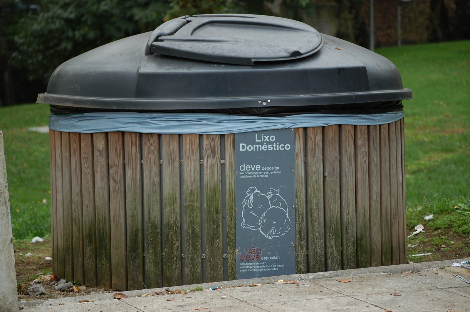 A household waste container in Guimarães, Portugal (photo for illustration)